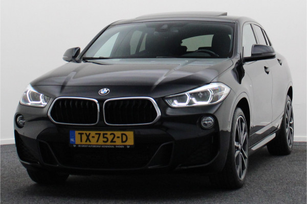 BMW X2 sDrive18i Executive Automaat M Sportpakket, LED, Panoramadak, Camera, Cruise, Navigatie, PDC, 19''