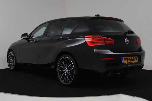 BMW 1-serie 118i Corporate Lease Executive Automaat (NAVIGATIE, PARKEERSENSOREN, CRUISE, CLIMATE, NL-AUTO, GOED ONDERHOUDEN)