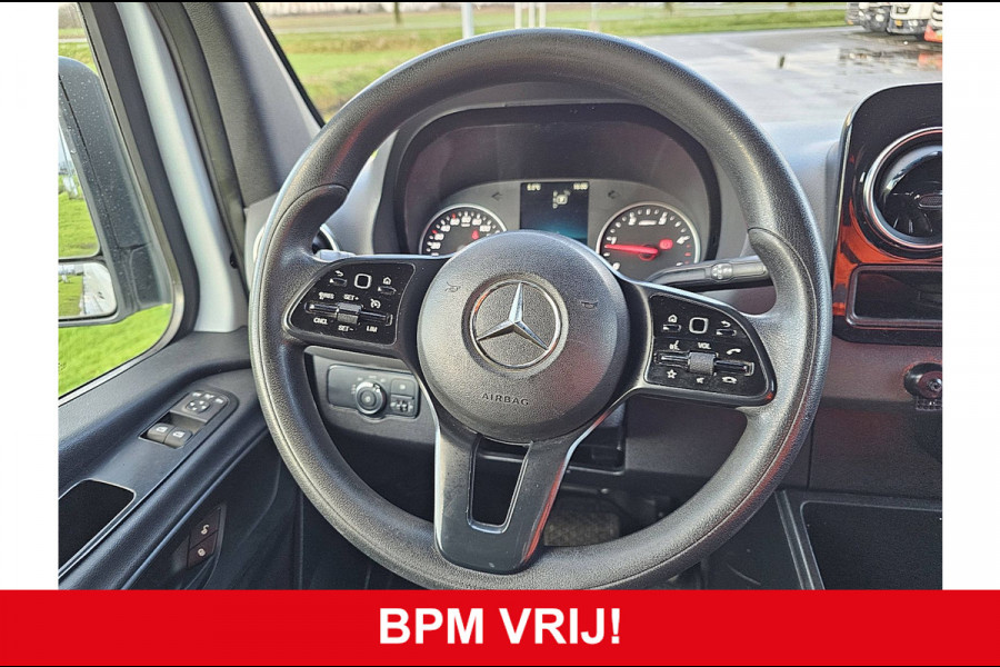 Mercedes-Benz Sprinter 316 2.2 CDI L2H2 EURO VI-D Mbux10 + Navi Trekhaak Imperiaal-Trap Camera 163Pk Euro6 3-Zits/ Leer!