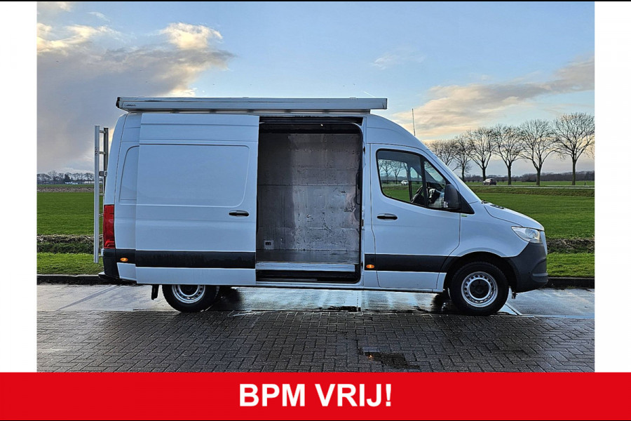 Mercedes-Benz Sprinter 316 2.2 CDI L2H2 EURO VI-D Mbux10 + Navi Trekhaak Imperiaal-Trap Camera 163Pk Euro6 3-Zits/ Leer!