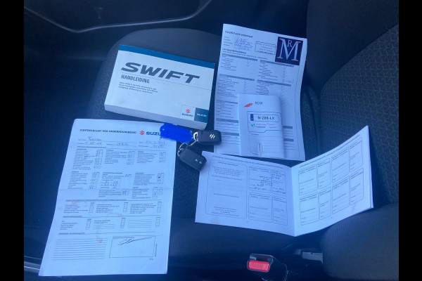 Suzuki Swift 1.0 Stijl AUTOMAAT RIJKLAARPRIJS INCL. GROOT ONDERHOUD EN 12MND BOVAG