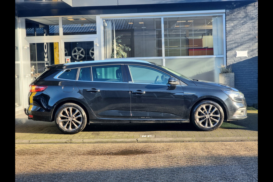 Renault MEGANE Estate 1.2 TCe Série Signature Exclusiv LEDER / MASSAGESTOELEN / STOELVERWARMING / EXCLUSIVE