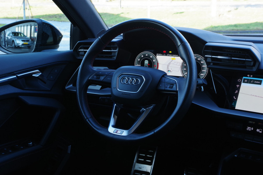 Audi A3 Sportback 45 TFSI e 245 PK Competition S-Line Edition, Panoramadak, Matrix-LED, B&O Sound, Keyless, Head-Up