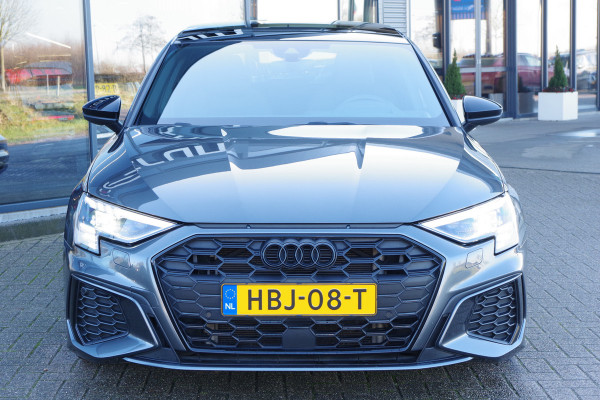 Audi A3 Sportback 45 TFSI e 245 PK Competition S-Line Edition, Panoramadak, Matrix-LED, B&O Sound, Keyless, Head-Up