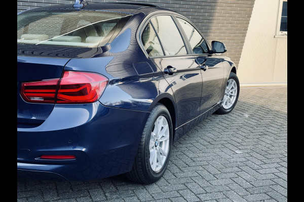 BMW 3 Serie 318i Corporate Lease High Executive