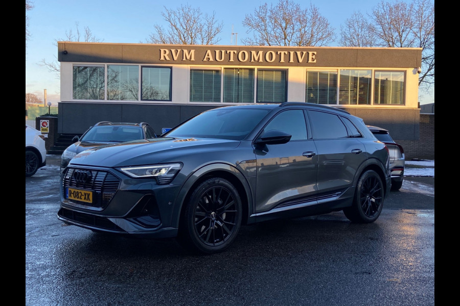 Audi e-tron 55 quattro S LINE BLACK OPTIC 95 kWh RIJKLAARPRIJS incl. 12mnd BOVAG