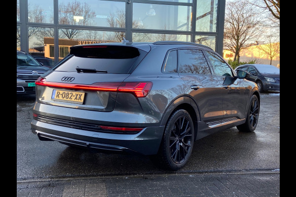 Audi e-tron 55 quattro S LINE BLACK OPTIC 95 kWh RIJKLAARPRIJS incl. 12mnd BOVAG