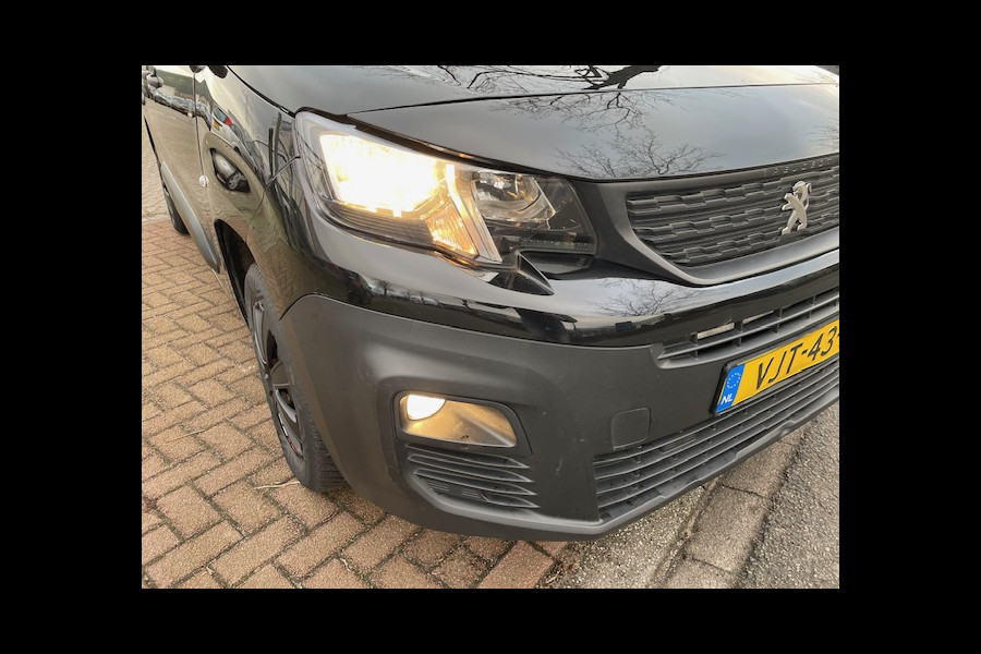 Peugeot Partner 1.5 Blue HDI Premium L2 3 Zits Airco,Navigatie,Cruisecontrol,Lang Uitvoering