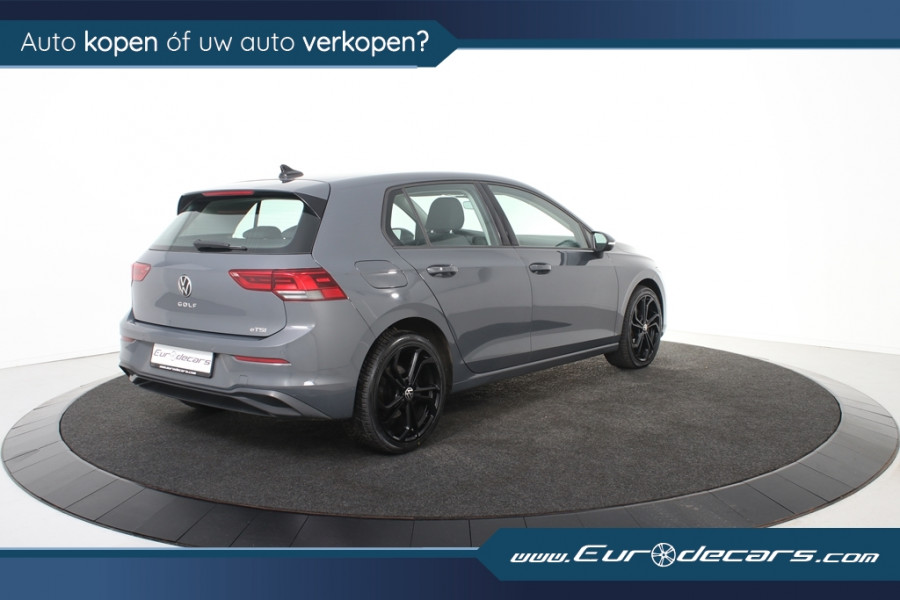 Volkswagen Golf 1.5e TSI DSG Highline *Navigatie*Stoelverwarming*Carplay*