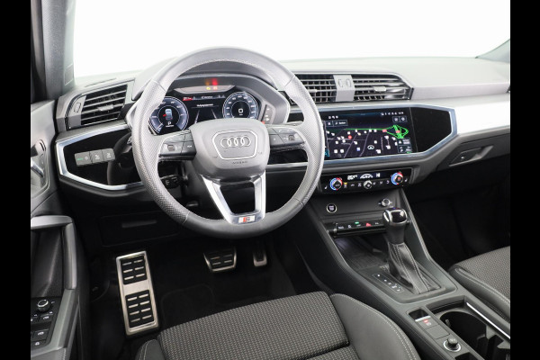 Audi Q3 Sportback 45 TFSI e S Edition 245 pk S-tronic  | Verlengde garantie | Navigatie | Parkeersensoren | Adaptieve cruise control | Stoelverwarming |