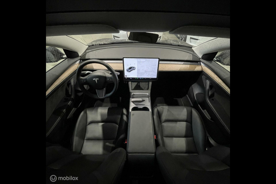 Tesla Model 3 SR+ MiC