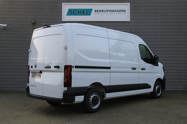 Renault Master T35 2.0 dCi 170pk L2H2 Extra - Navigatie - Camera - 270 gr deuren - Parkeersensoren - Draadloos laden - Rijklaar