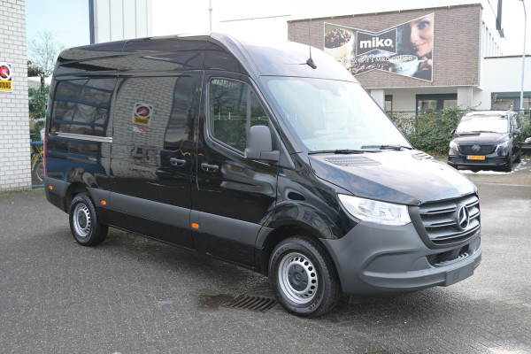 Mercedes-Benz Sprinter 317 CDI L2H2 RWD 3500kg Trekhaak, MBUX met navigatie en camera