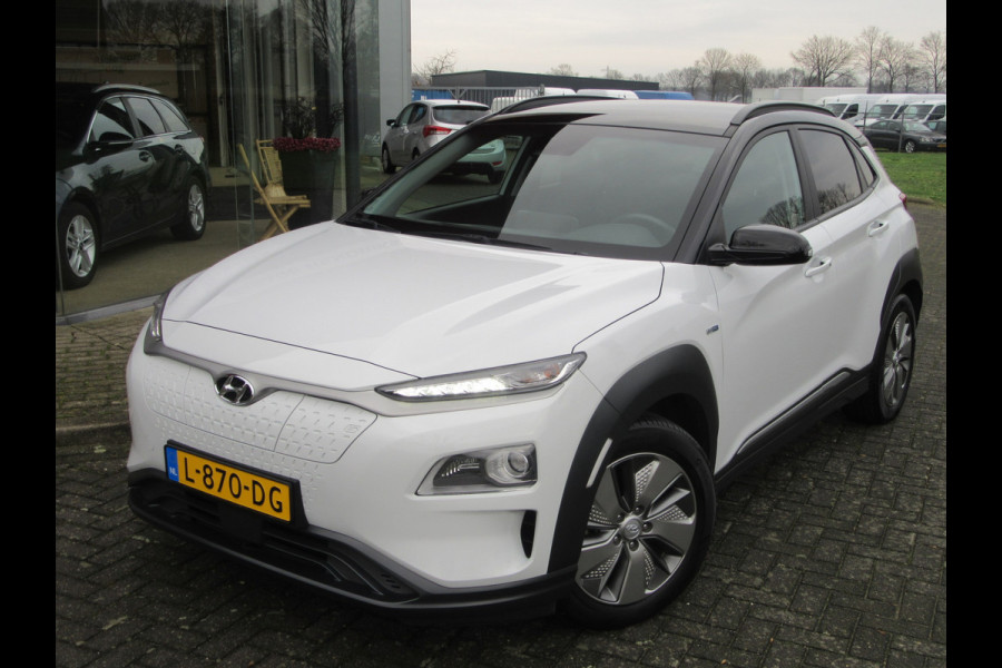 Hyundai Kona EV 64 kWh Two Tone zwart dak, Camera, stoel stuurverwarming (occasion)