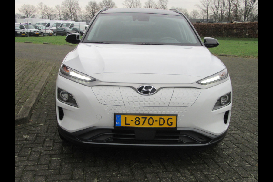 Hyundai Kona EV 64 kWh Two Tone zwart dak, Camera, stoel stuurverwarming (occasion)