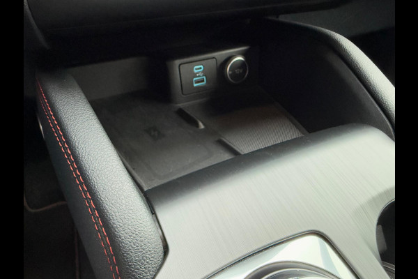 Ford Kuga 2.5 PHEV ST-Line Hybrid, Virtual Cockpit, CarPlay, KeyLess