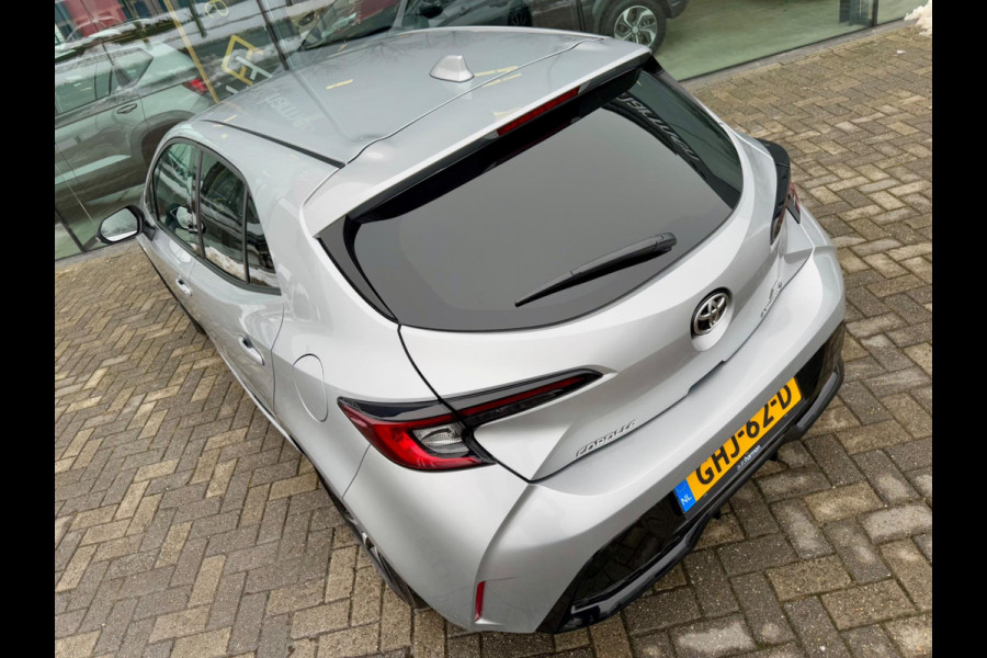 Toyota Corolla GR Sport Hybrid 140pk ! NIEUW ! Virtual Cockpit, fabrieksgarantie