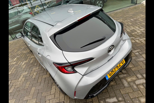 Toyota Corolla GR Sport Hybrid 140pk ! NIEUW ! Virtual Cockpit, fabrieksgarantie