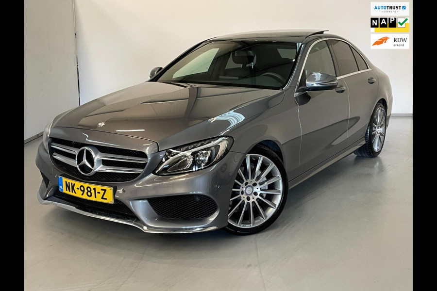 Mercedes-Benz C-Klasse 180 / AMG / Pano / 19" / Memory / NL-auto