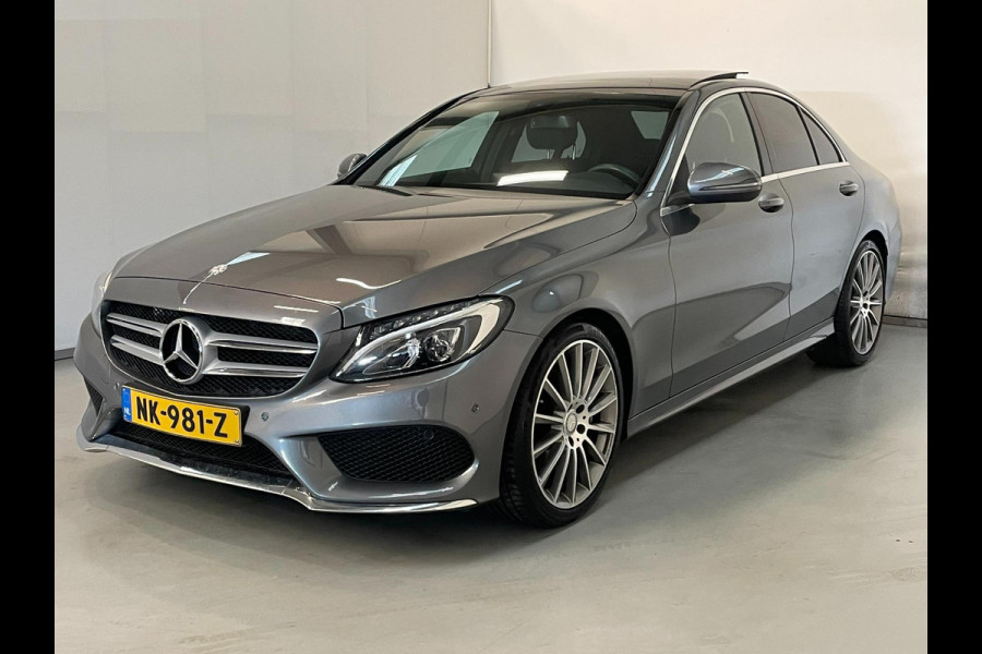 Mercedes-Benz C-Klasse 180 / AMG / Pano / 19" / Memory / NL-auto