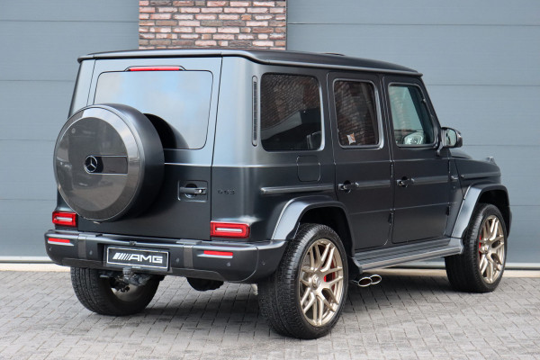 Mercedes-Benz G-Klasse AMG 63 Aut9 | Facelift | 'Manufaktur' | Performance-pakket | Distronic+ | AMG Drivers Package | Verwarmd Stuurwiel | Carbonpakket | Trekhaak | Keyless Go | Massage | Techniekpakket |