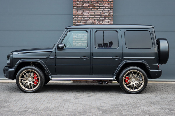 Mercedes-Benz G-Klasse AMG 63 Aut9 | Facelift | 'Manufaktur' | Performance-pakket | Distronic+ | AMG Drivers Package | Verwarmd Stuurwiel | Carbonpakket | Trekhaak | Keyless Go | Massage | Techniekpakket |