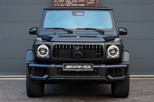 Mercedes-Benz G-Klasse AMG 63 Aut9 | Facelift | 'Manufaktur' | Performance-pakket | Distronic+ | AMG Drivers Package | Verwarmd Stuurwiel | Carbonpakket | Trekhaak | Keyless Go | Massage | Techniekpakket |