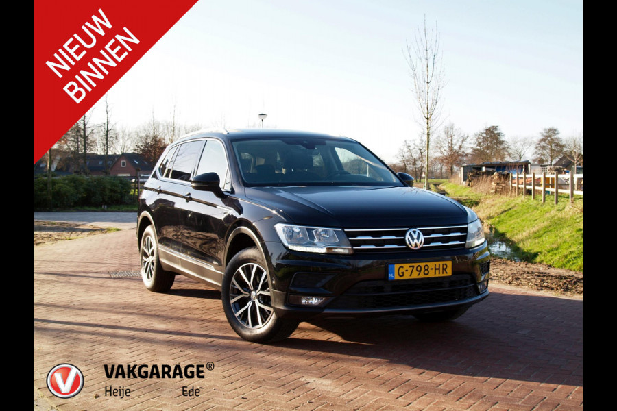 Volkswagen Tiguan Allspace 1.5 TSI Comfortline Business | Panormadak | Camera | Trekhaak | Cruise Control | Apple Carplay |