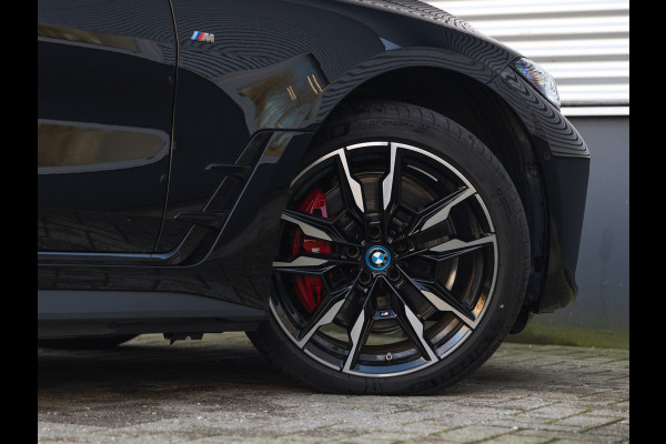 BMW i4 M50 M-Sport Pro - Dak - M-Sportzetels - Driving Ass Prof - Harman Kardon