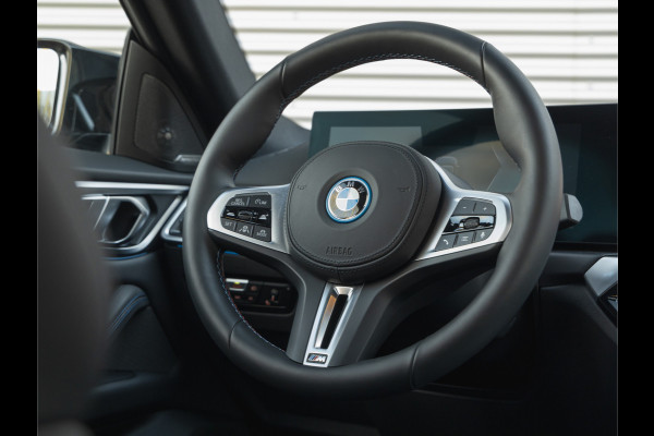 BMW i4 M50 M-Sport Pro - Dak - M-Sportzetels - Driving Ass Prof - Harman Kardon