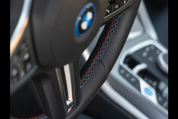 BMW i4 M50 M-Sport Pro - Dak - M-Sportzetels - Driving Ass Prof - Harman Kardon