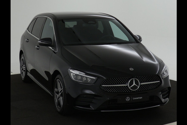 Mercedes-Benz B-Klasse 250 e Star Edition AMG Line | Dodehoekassistent | Keyless-Go comfortpakket | Parkeerpakket met achteruitrijcamera | USB-pakket plus | Sfeerverlichting | Verwarmde stoelen vooraan | EASY PACK achterklep |