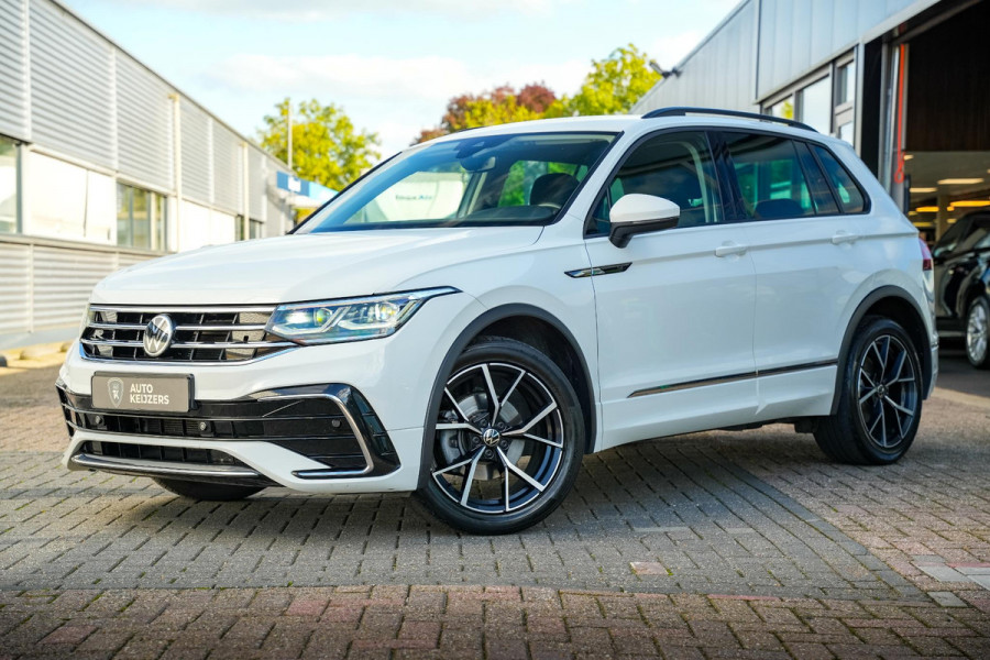 Volkswagen Tiguan 1.5 TSI R-Line Camera DAB+ Virtual Dash ACC Navi Carplay IQ verlichting Keyless