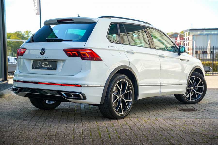 Volkswagen Tiguan 1.5 TSI R-Line Camera DAB+ Virtual Dash ACC Navi Carplay IQ verlichting Keyless