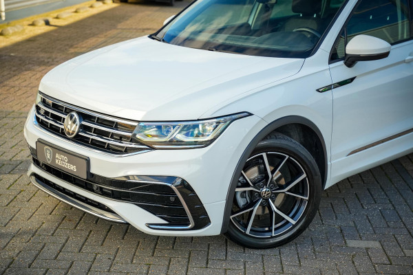 Volkswagen Tiguan 1.5 TSI R-Line Camera DAB+ Virtual Dash ACC Navi Carplay IQ verlichting Keyless