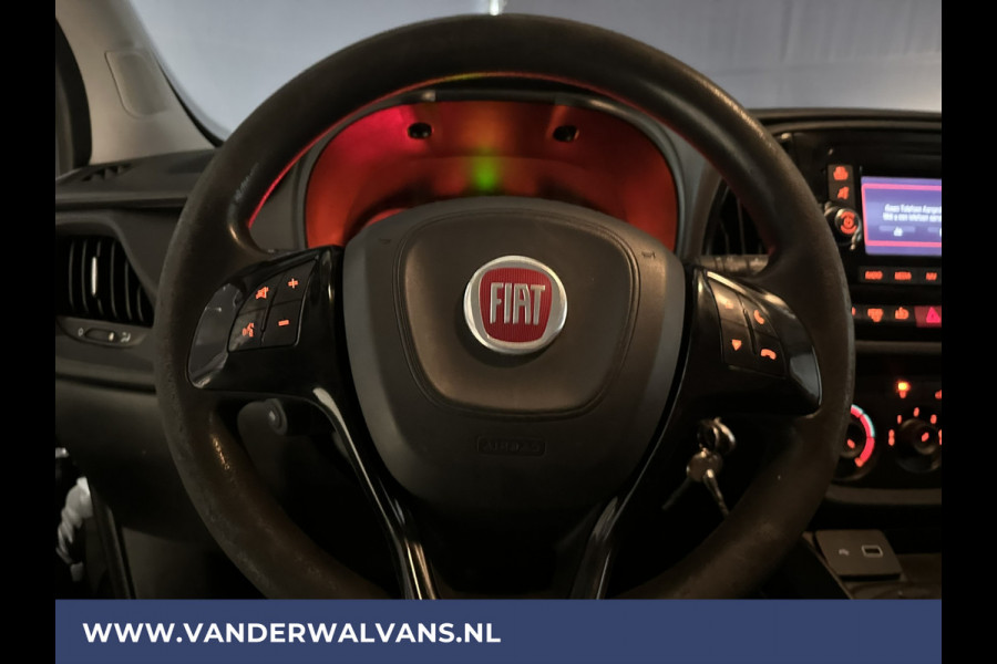 Fiat Dobló Cargo 1.6 MJ 105pk **BPM VRIJ voor de Ondernemer** L2H1 Euro6 Airco | 3-zits | Trekhaak Navigatie, Camera, Cruisecontrol, Imperiaal, Parkeersensoren, Bijrijdersbank