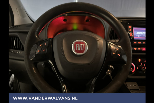 Fiat Dobló Cargo 1.6 MJ 105pk **BPM VRIJ voor de Ondernemer** L2H1 Euro6 Airco | 3-zits | Trekhaak Navigatie, Camera, Cruisecontrol, Imperiaal, Parkeersensoren, Bijrijdersbank