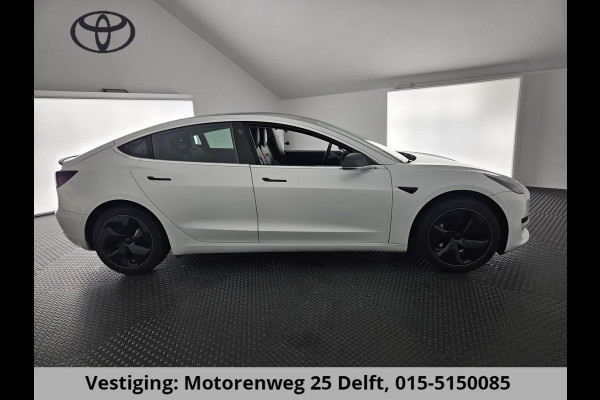 Tesla Model 3 BLACKSTYLE PANODAK STD RANGE RWD PLUS 60 kWH LEDER.NAVI.CAMERA.AUTOPILOT, STOELVERWARMING EN NOG VEEL MEER!