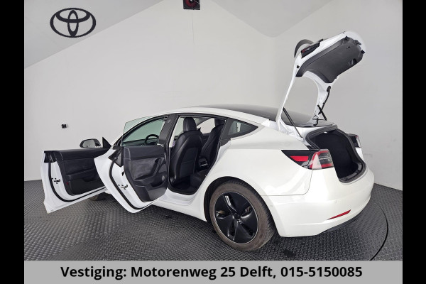 Tesla Model 3 BLACKSTYLE PANODAK STD RANGE RWD PLUS 60 kWH LEDER.NAVI.CAMERA.AUTOPILOT, STOELVERWARMING EN NOG VEEL MEER!