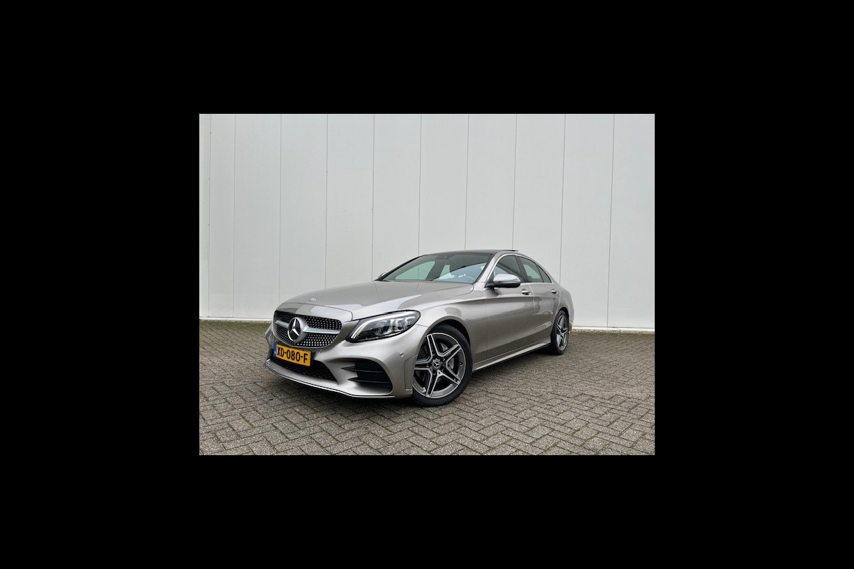 Mercedes-Benz C-Klasse 180 Business Solution AMG AMG LINE. Panoramadak. Zeer netjes en goed onderhouden C klasse.