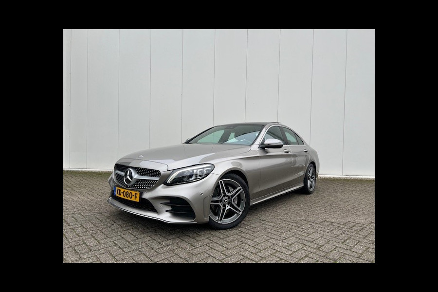 Mercedes-Benz C-Klasse 180 Business Solution AMG AMG LINE. Panoramadak. Zeer netjes en goed onderhouden C klasse.