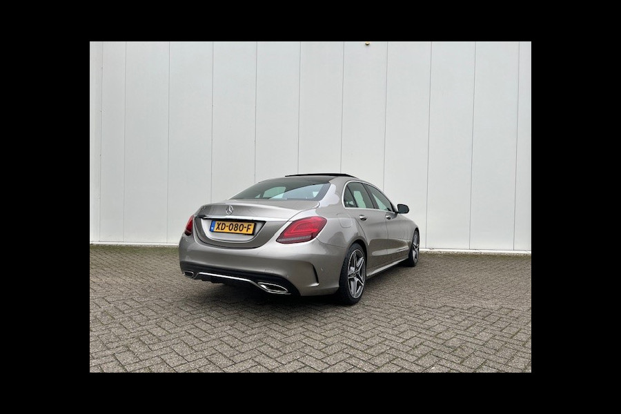 Mercedes-Benz C-Klasse 180 Business Solution AMG AMG LINE. Panoramadak. Zeer netjes en goed onderhouden C klasse.