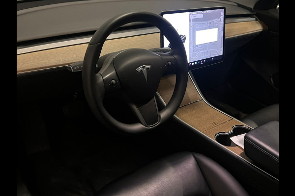 Tesla Model 3 Standard RWD Plus 60 kWh AUTOPILOT