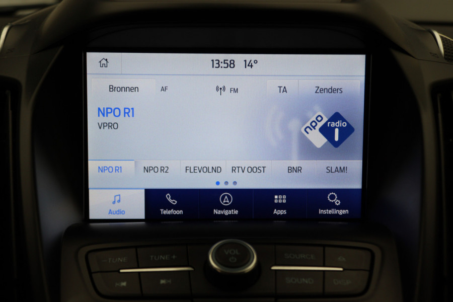 Ford Kuga 1.5 EcoBoost Titanium Bi-Xenon, Sony Sound, Camera, Apple CarPlay, Winter-pakket, Trekhaak