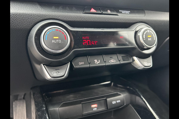 Kia Stonic 1.0 T-GDi MHEV DynamicLine Navi | Camera | Apple CarPlay/Android Auto | 16" Velgen | Airco | PDC | Cruise | LED |