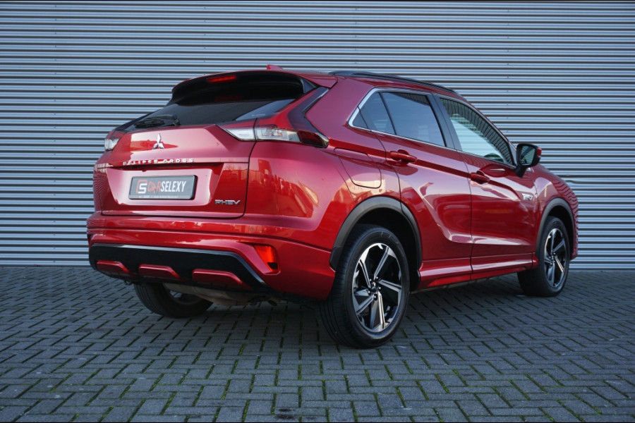 Mitsubishi Eclipse Cross 2.4 PHEV Prestige PANO | LEDEREN BEKL. | ADAPTIVE | STOELVERW.