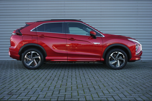 Mitsubishi Eclipse Cross 2.4 PHEV Prestige PANO | LEDEREN BEKL. | ADAPTIVE | STOELVERW.