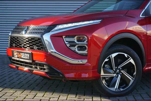 Mitsubishi Eclipse Cross 2.4 PHEV Prestige PANO | LEDEREN BEKL. | ADAPTIVE | STOELVERW.