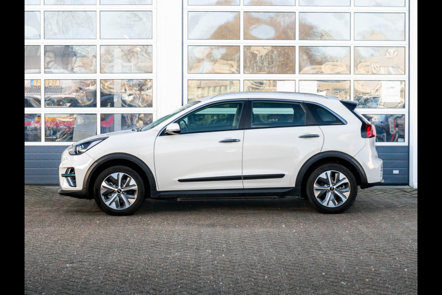 Kia e-Niro DynamicLine 64 kWh | Camera | Apple Carplay/Android Auto | Adaptief Cruise | Climate Controle | Keyless Entry | Navi | Stoel&Stuur Verwarming