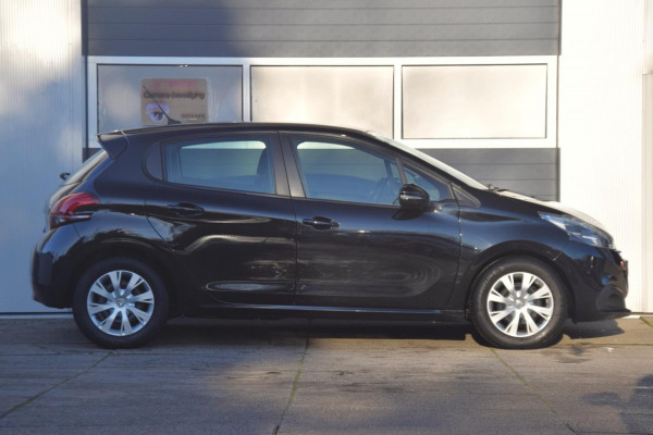 Peugeot 208 1.2 PureTech Blue Lease Active